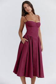 Robe midi sans manches avec coupe corset - Coupe attractive