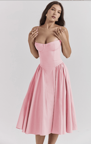 Robe midi sans manches avec coupe corset - Coupe attractive